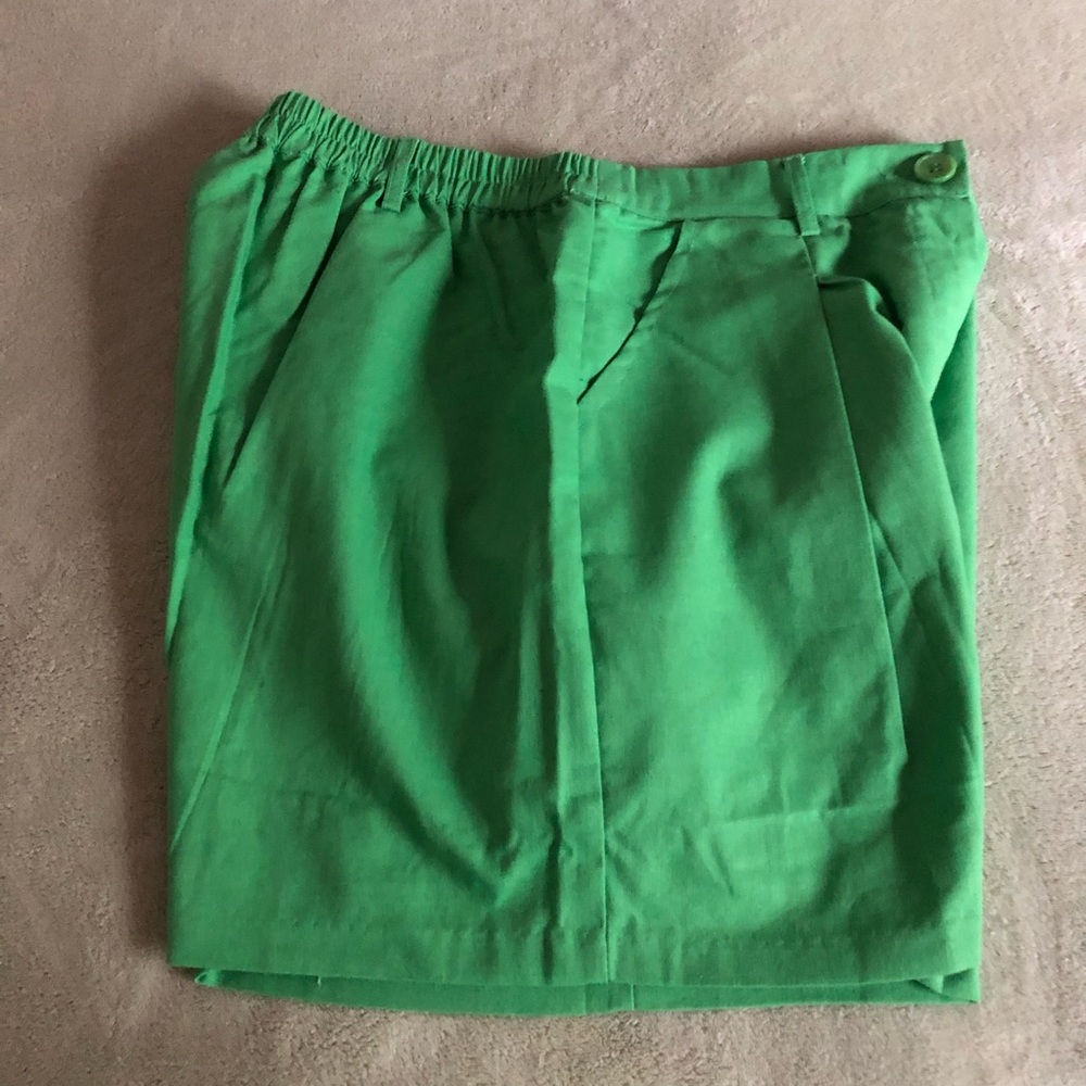easel shorts pleated lined cotton linen high waist bright signal green - Picture 6 of 11